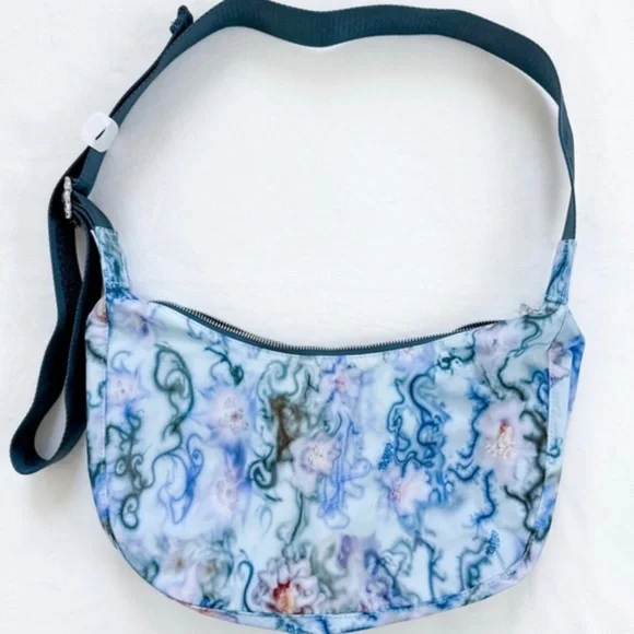 BAGGU x Collina Strada, Medium Crescent Bag - Blue Thorns - Picture 1 of 4